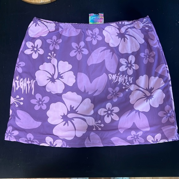 omighty Dresses & Skirts - Omighty purple hibiscus skirt Small